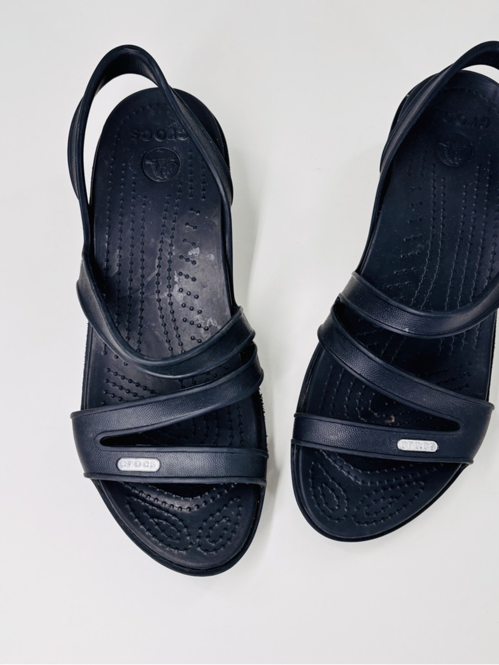 CROCS Women’s Black Strappy Slip-On Sandals